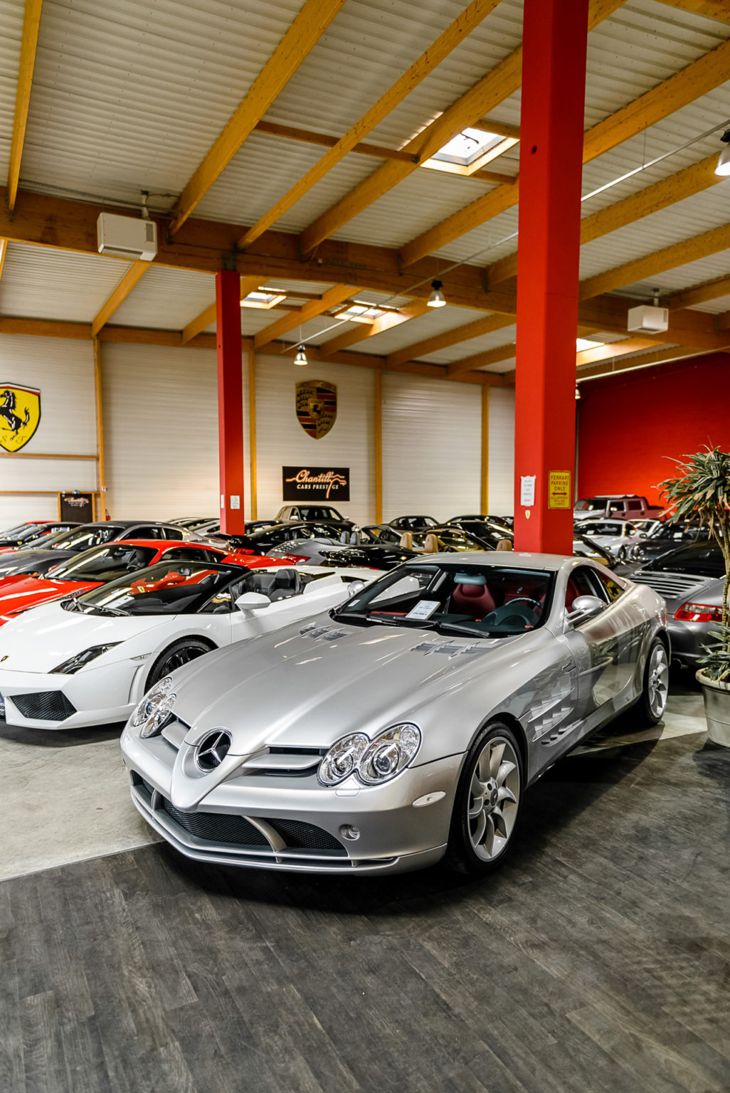 Showroom Chantilly Car Prestige Marius Hanin